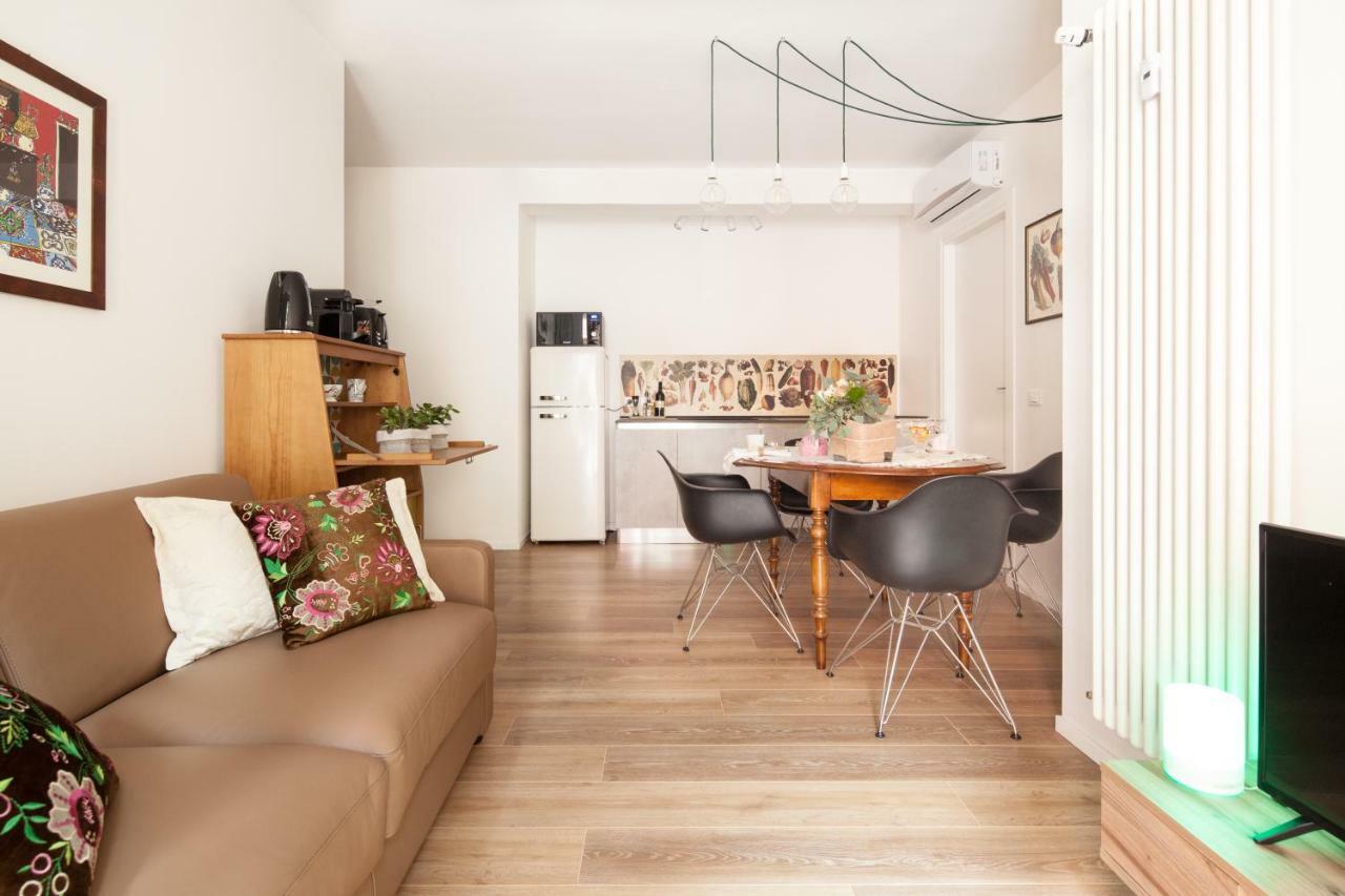 Laguna Boutique Apartments เมสเตร ภายนอก รูปภาพ