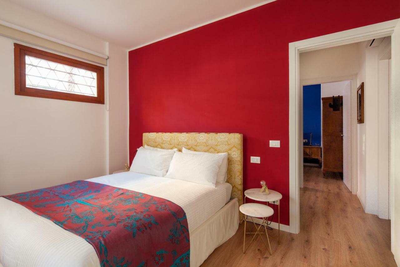 Laguna Boutique Apartments เมสเตร ภายนอก รูปภาพ